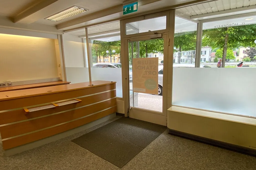Geschäftslokal in Bestlage an der Esplanade - Ansicht 3