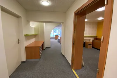 Gewerbeimmobilie mieten in Gmunden – 70 m², € 1.108 – Bild 7 von 10