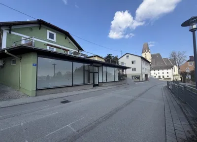 18-Zimmer-Immobilie kaufen in Linz Land – 400 m², € 690.000 – Bild 1 von 11
