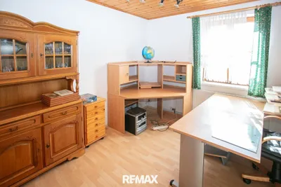 6-Zimmer-Haus kaufen in Waidhofen an der Thaya – 171 m², € 190.000 – Bild 15 von 39