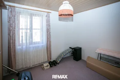 6-Zimmer-Haus kaufen in Waidhofen an der Thaya – 171 m², € 190.000 – Bild 13 von 39