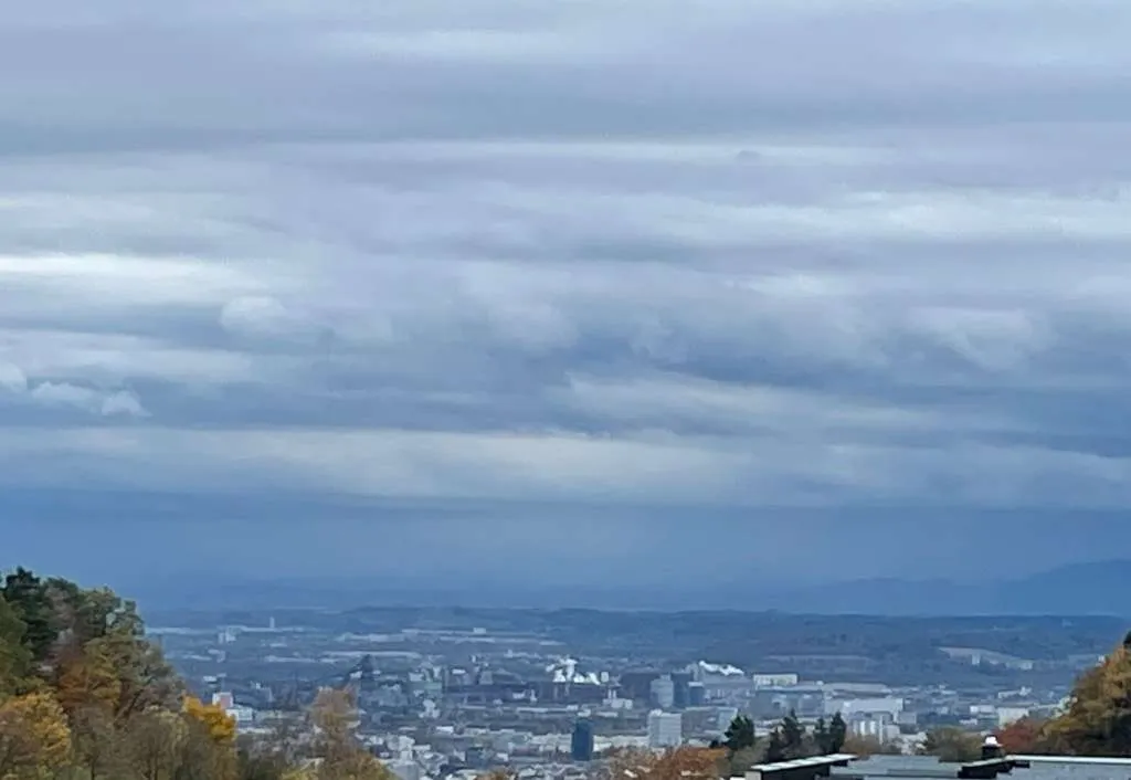 PÖSTLINGBERG mit BLICK! Vier Bauparzellen in direkter Stadtnähe! - Ansicht 3