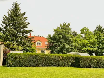 10-Zimmer-Immobilie kaufen in Neusiedl am See – 300 m², € 1.490.000 – Bild 2 von 37