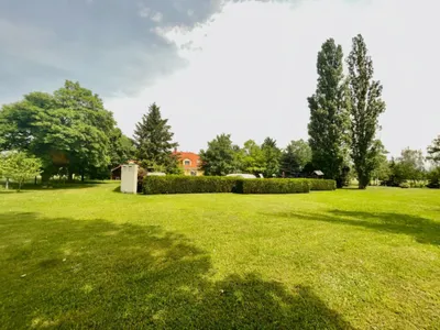 10-Zimmer-Immobilie kaufen in Neusiedl am See – 300 m², € 1.490.000 – Bild 32 von 37
