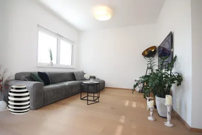 3-Zimmer-Wohnung mieten in Salzburg Stadt – 78 m², € 1.875 – Bild 2 von 9