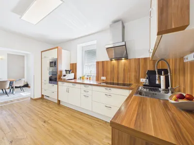 6-Zimmer-Haus kaufen in Klagenfurt – 199 m², € 649.000 – Bild 3 von 26
