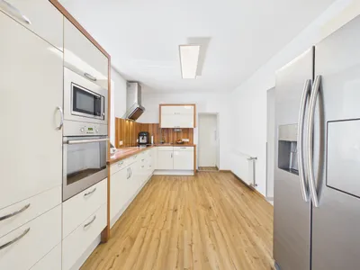 6-Zimmer-Haus kaufen in Klagenfurt – 199 m², € 649.000 – Bild 15 von 26