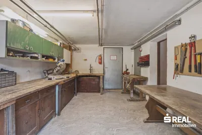 7-Zimmer-Gewerbeimmobilie kaufen in Innsbruck-Land – 200 m², € 990.000 – Bild 31 von 35