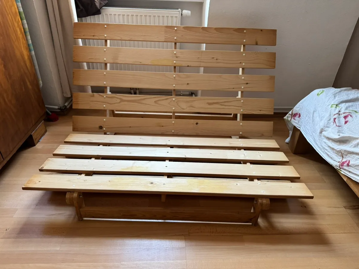 Futon-Schlafsofa (IKEA), € 50,- (1070 Wien)