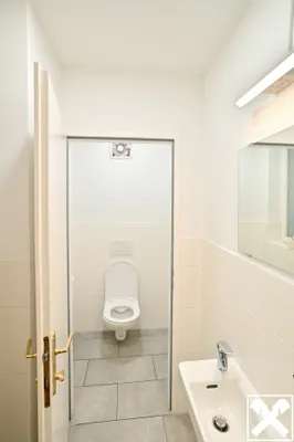 5-Zimmer-Gewerbeimmobilie mieten in Wien – € 2.997 – Bild 12 von 13