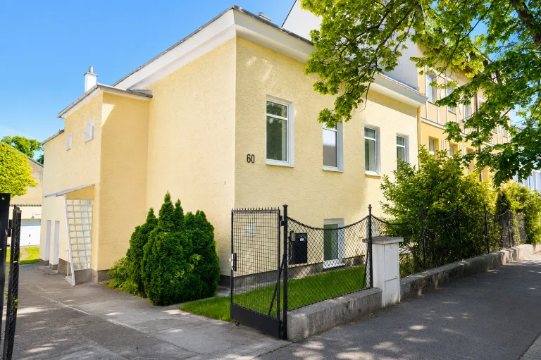 Teil-Möbliertes Einfamilienhaus mit Garten - vielseitige Nutzungsmöglichkeiten! Direkt vom Eigentümer! – pohled 2