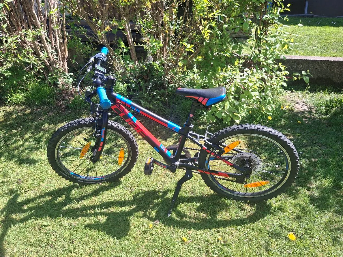 trekkingrad damen pegasus Pegasus Solero E9 Performance Trekking E-Bikes gebraucht main image 0