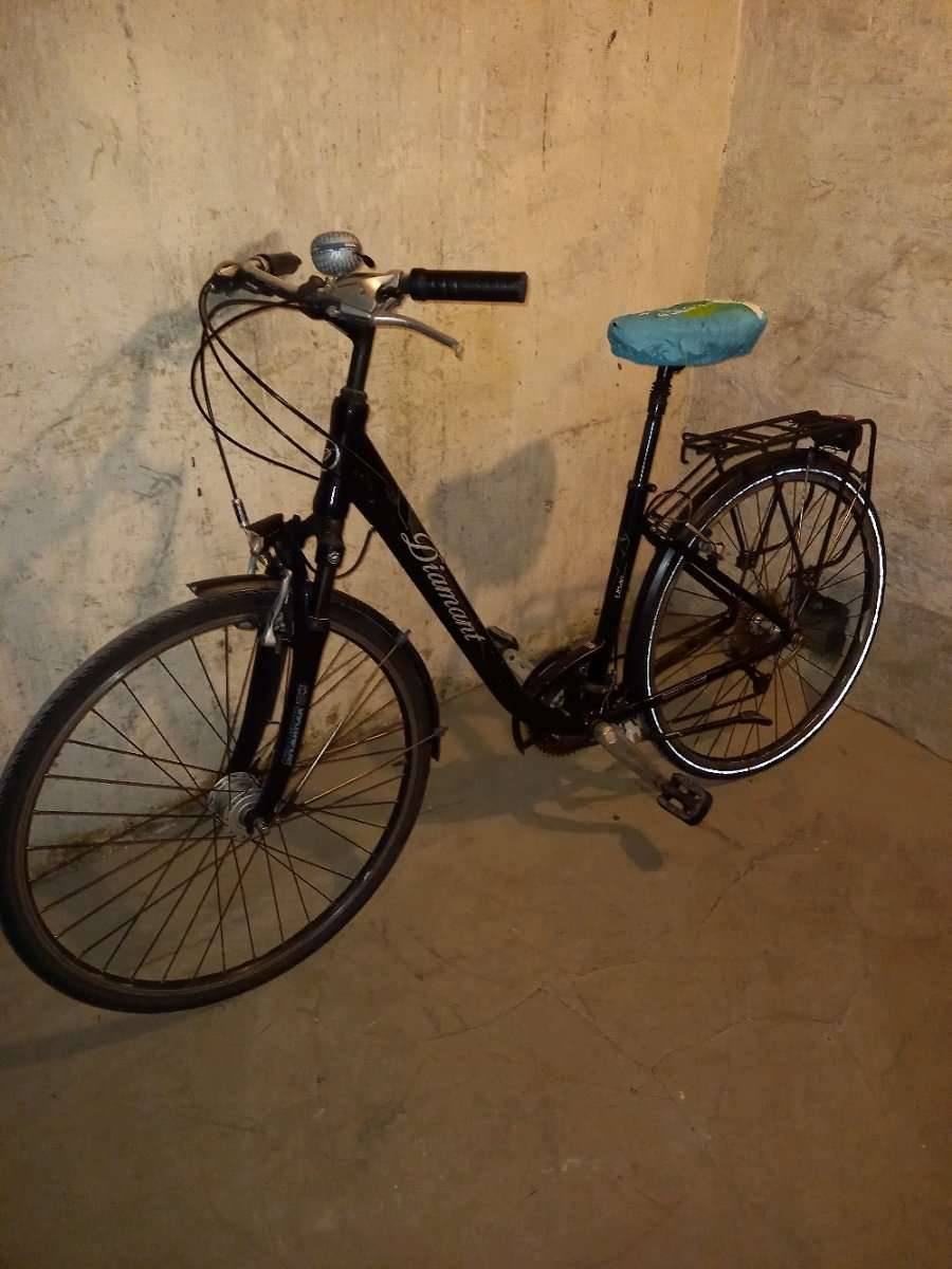 DAMEN FAHRRAD DIAMOND 28 ZOLL,  145,- (1120 Wien) - willhaben