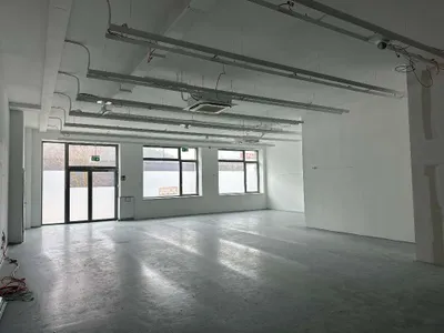 1-Zimmer-Gewerbeimmobilie mieten in Sankt Pölten Land – 168 m², € 7 – Bild 6 von 7