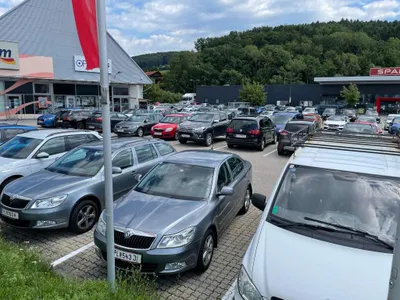 1-Zimmer-Gewerbeimmobilie mieten in Sankt Pölten Land – 168 m², € 7 – Bild 2 von 7