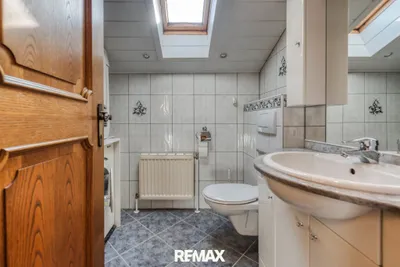 5-Zimmer-Haus kaufen in Vöcklabruck – 135 m², € 310.000 – Bild 10 von 26