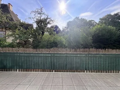 Appartement exclusif avec jardin privatif et terrasses dans un environnement résidentiel privilégié Ü Pötzleinsdorf / Exclusive Garden and Terrace Apartment in the Prestigious Green Residential Area – Bild 3