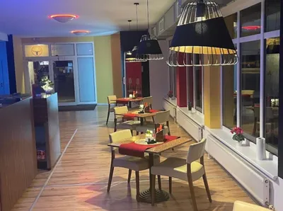 2-Zimmer-Gewerbeimmobilie kaufen in Linz – 270 m², € 2.400