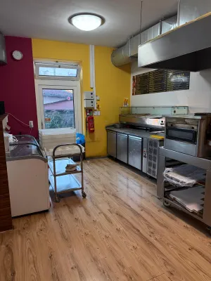 2-Zimmer-Gewerbeimmobilie kaufen in Linz – 270 m², € 2.400 – Bild 7 von 7