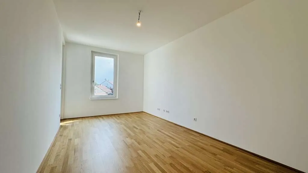Erstbezug mit Balkon: Moderne Wohnung in Deutsch-Wagram, Niederösterreich - PROVISION BEZAHLT DER ABGEBER - Widok 3