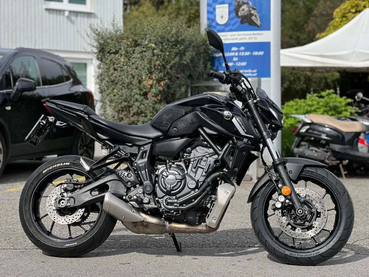 Yamaha MT