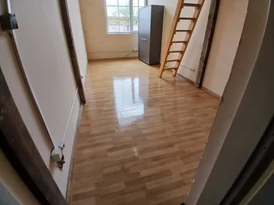 Gewerbeimmobilie mieten in Wiener Neustadt Land – 15 m², € 170 – Bild 1 von 12