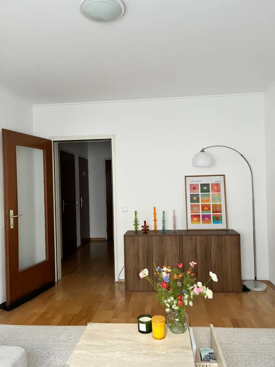 VERMIETET! 2-Zimmerwohnung mit Ankleidezimmer - Widok 2