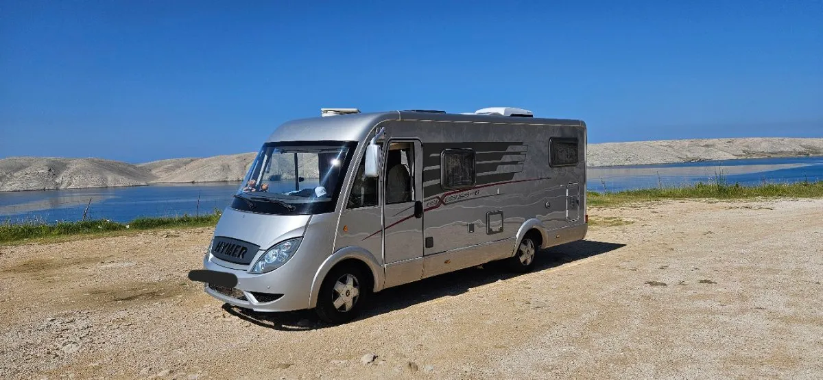Hymer Exis I 562
