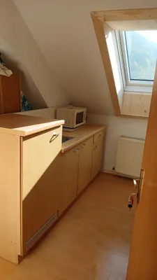 Wohnung mieten in Steyr-Land – 20 m², € 270 – Bild 2 von 9