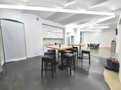 1-Zimmer-Gewerbeimmobilie mieten in Wien – 170 m², € 2.990 – Bild 6 von 8