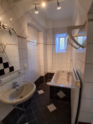 4-Zimmer-Wohnung mieten in Gmünd – 77 m², € 690 – Bild 10 von 11