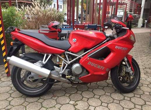 Ducati ST4 ( 916 ) Tourer