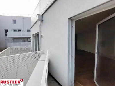 Großzügige Wohnung mit Fernblick – Bild 3