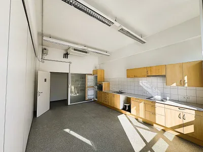 Gewerbeimmobilie mieten in Wien – 654 m² – Bild 13 von 13