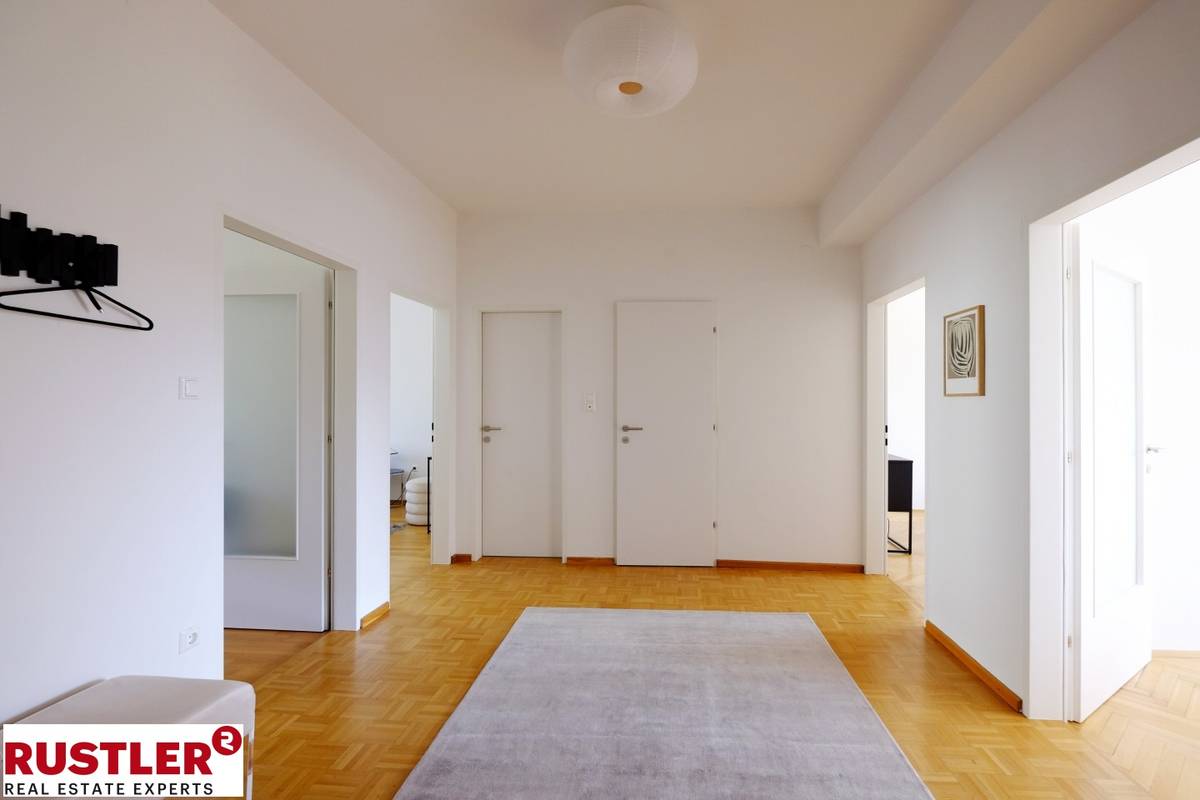 IM HERZEN BAD ISCHLS Sonnige 3-Zimmer-Wohnung mit Balkon und PKW-Abstellplatz - Ansicht 2