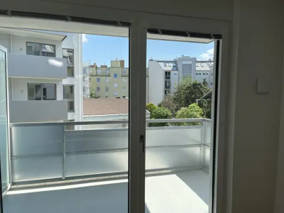 Charmante 3-Zimmer Wohnung mit Balkon Nähe Bahnhof Floridsdorf – Bild 2
