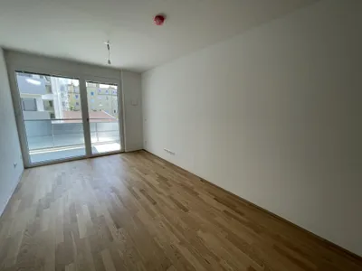 Charmante 3-Zimmer Wohnung mit Balkon Nähe Bahnhof Floridsdorf – Bild 3