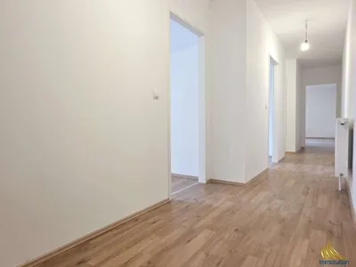 3-Zimmer-Gewerbeimmobilie mieten in Baden – 82 m², € 847 – Bild 8 von 14