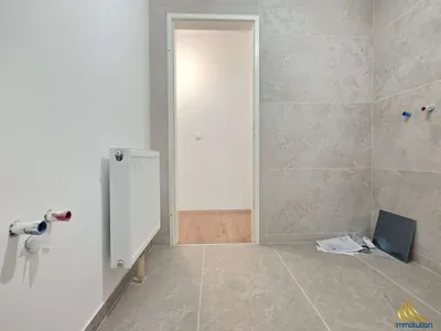 3-Zimmer-Gewerbeimmobilie mieten in Baden – 82 m², € 847 – Bild 12 von 14