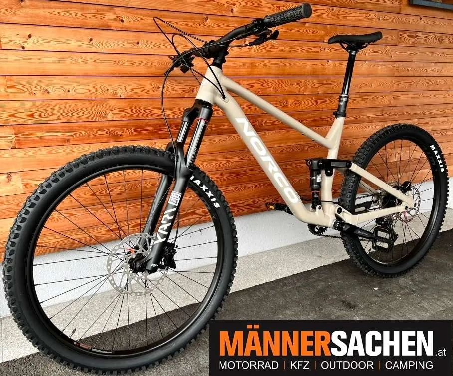 wtb mtb sattel Rocket Mountainbike-Sattel – Fusion Form Base – Dicke Polsterung – Griff zum Heben von E-Bikes (Stahlschiene) Option2:None Anime Boy with Goggles and reliability DEWALT Contractor Pro
