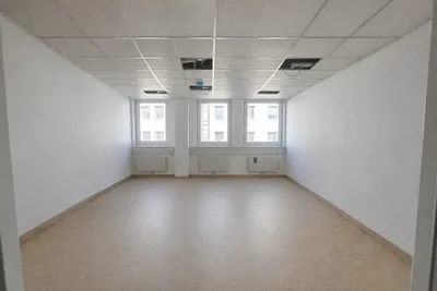 1-Zimmer-Gewerbeimmobilie mieten in Sankt Pölten – 10 m², € 300 – Bild 4 von 7