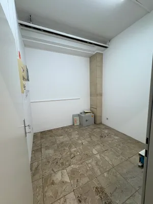 4-Zimmer-Gewerbeimmobilie mieten in Krems an der Donau – 189 m², € 2.830 – Bild 9 von 11