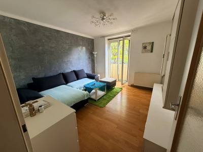 Gemeindewohnung (Wiener Wohnen) im 13. Bezirk - 2 Zimmer, ca. 49 m² im Grünen