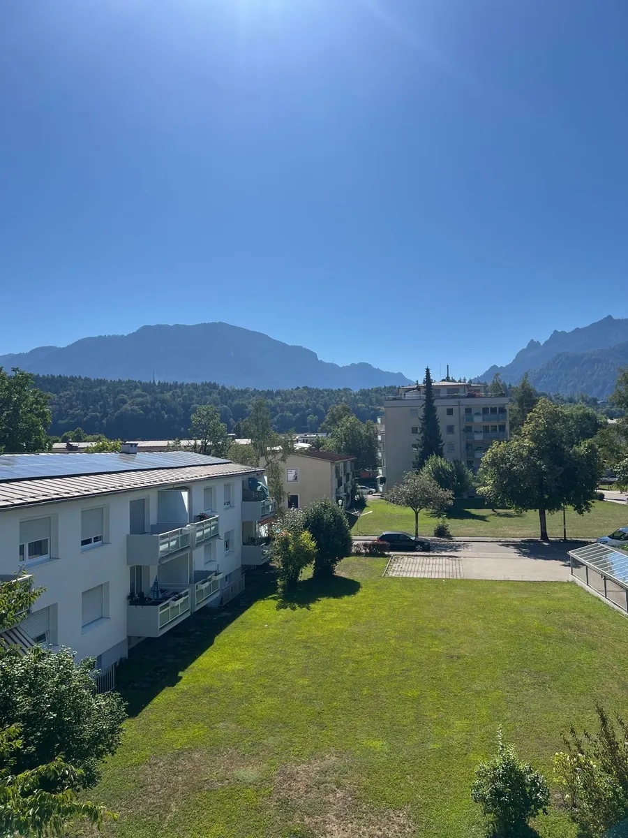 Sonniges Refugium: 4 Zimmer-Whg.& 2 Balkone in Kurzone 1 in Bad Reichenhall