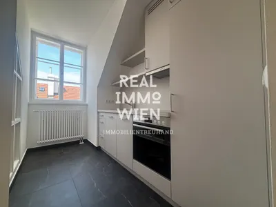 Charmante 2-Zimmer Wohnung im 2. DG – Bild 2