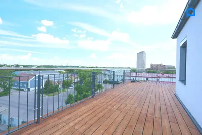 NEUWERTIG, Penthouse-Feeling mit Weitblick und großer Sonnenterrasse, Dachgeschoss, 2 Zimmer, Tiefgarage optional, hochwertigste Ausstattung – Bild 2
