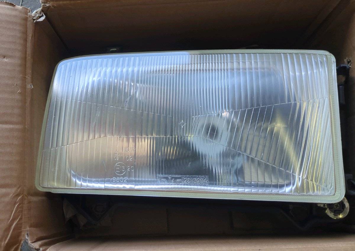 Scheinwerfer Fahrerseite VW T4 kurzer Vorderwagen