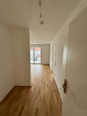 Ab September: NEUBAU Balkon, Fußbodenheizung, 7min zum Stephansplatz // New Building, Balcony, heated floor, 7min to city centre
