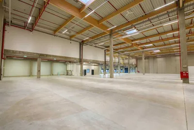 Gewerbeimmobilie mieten in Bruck an der Leitha – 15 994 m², € 7 – Bild 9 von 15