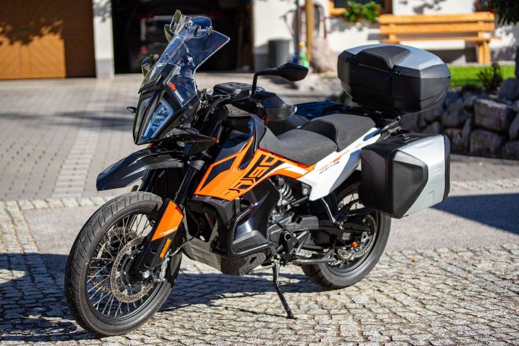 KTM 790 Adventure Tourer